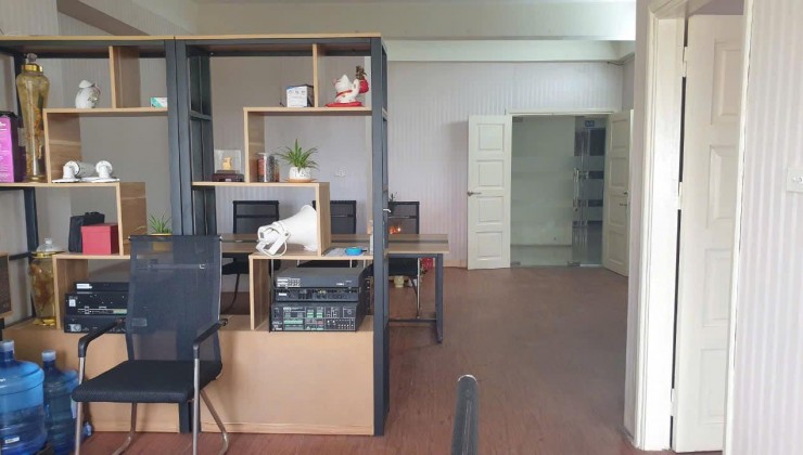 Cho thuê căn hộ CC the golden palm Lê Văn Lương 70m2, 2 ngủ, 1 WC, Giá 15tr, Full đồ, ở ngay